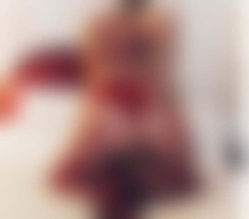 Escorts Gloucestershire Gloucester - Photos for HOT ASS MILF. ENGLISH MINX LOTS OF FUN