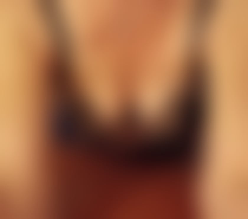 Escorts Kent Folkestone and Hythe - Photos for Massage Therapy by Ewa and Anna in Folkstone