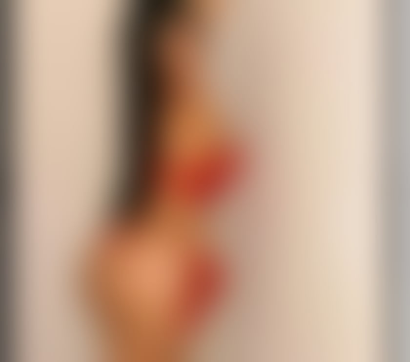 Escort Belfast City Centre (South) Belfast - Photos for MIRA 💯FULL SERVICE👌INCALL-OUTCALL😋