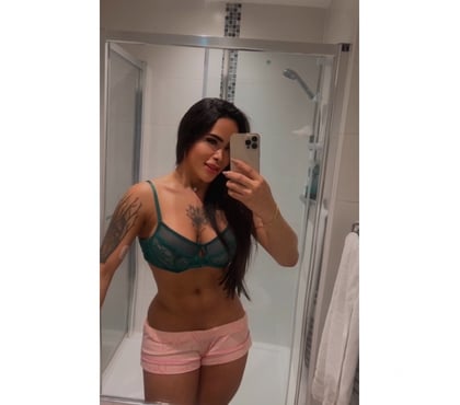 Trans Escorts Dartford Town Centre Dartford - Photos for Mikaela girl hot Brazilian experience with new