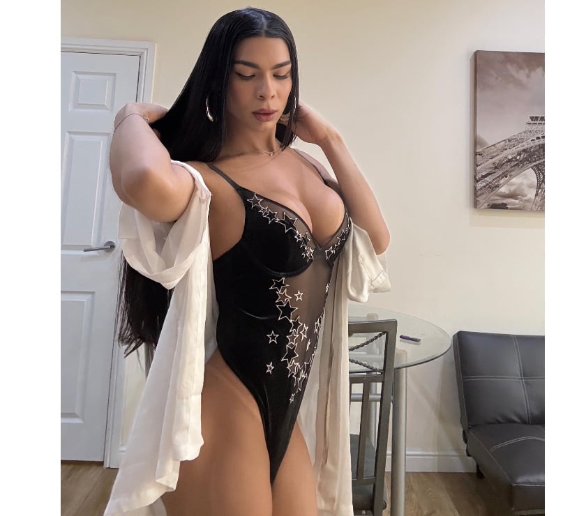 Trans Paddington Station West London - Photos for 🇧🇷✨_JULIA_LINS_HOT_TSGIRLPARTY_✨🔥🇧🇷