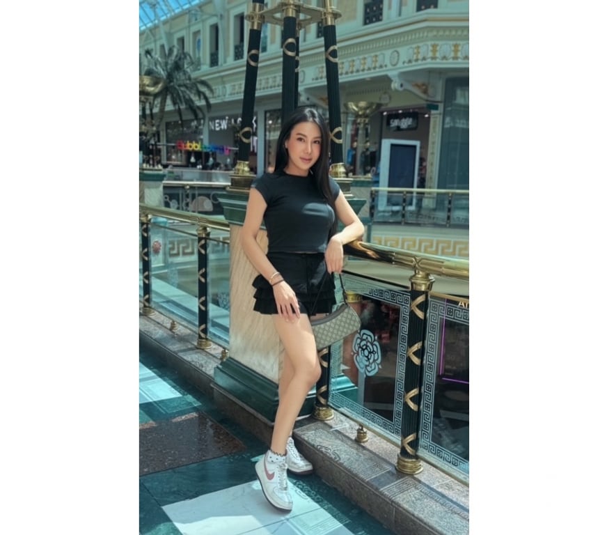 Escorts Essex Brentwood - Photos for Jasmine Diamond thai ladyboy