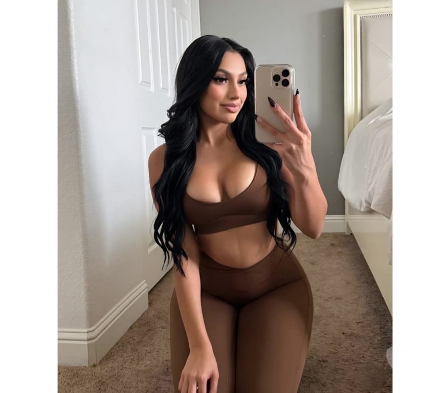 Escorts Bristol Bristol City Centre - Bristol - Photos for 🩷Cleo-the only girl who can truly satisfy you 🥳party