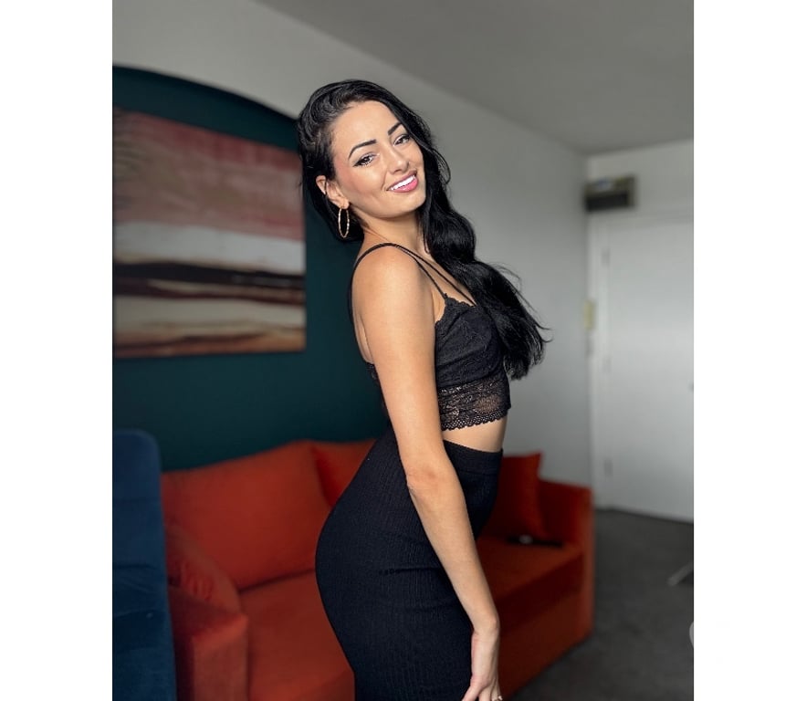 Escorts Kent Gravesham - Photos for Aida🎀 sweet latino girl 🍭🤗💯