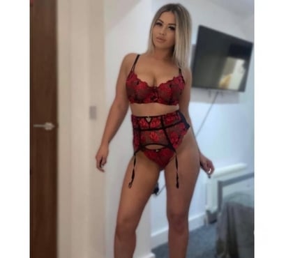 Escorts Longton Stoke-on-Trent - Photos for Sara❤️HORNY&PARTY GIRL🥳IN-OUT