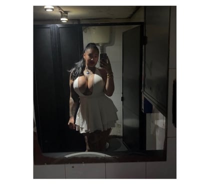  Escorts Nottingham City Centre Nottingham - Photos for Emma🔥NAUGHTY GIRL🔞GFE 💦🍭 FUN👅🤪