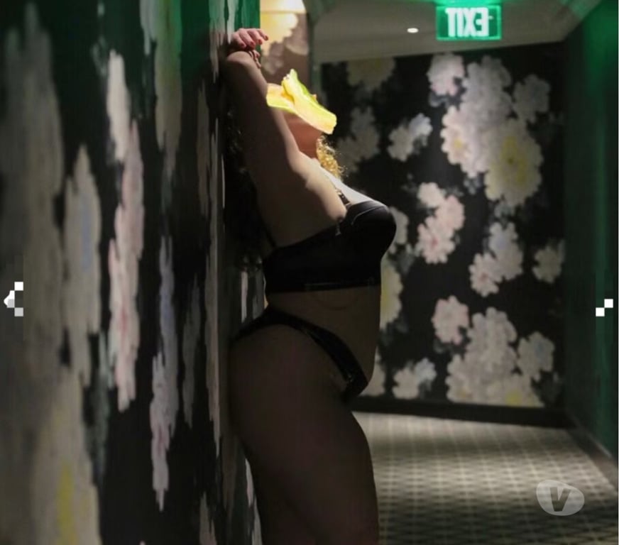 Escorts West Midlands Walsall - Photos for New Polish curvy Katy for you x