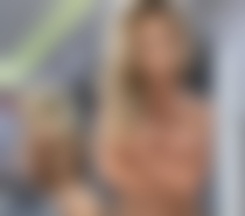 Escorts Bedfordshire Central Bedfordshire - Photos for EMMA💕PARTY GIRL🍾🥂INDEPENDENT 📍JUST OUTCALL