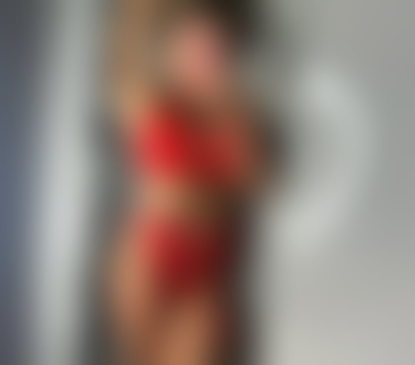 Escorts Bedfordshire Central Bedfordshire - Photos for EMMA💕PARTY GIRL🍾🥂INDEPENDENT 📍JUST OUTCALL