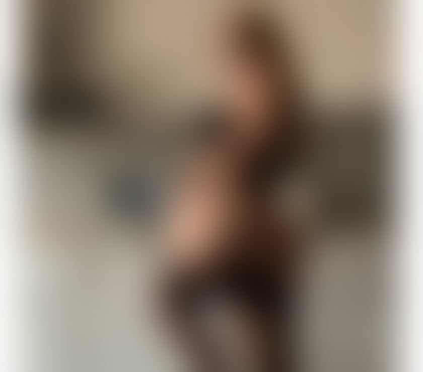 Hello guys, I’m Denisse new in town! Let's party 🥳 🎉