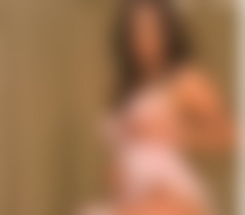  Escorts Abridge Epping Forest - Photos for PETITE dolly GIRL💋🔥PARTY A NIGHT🍾