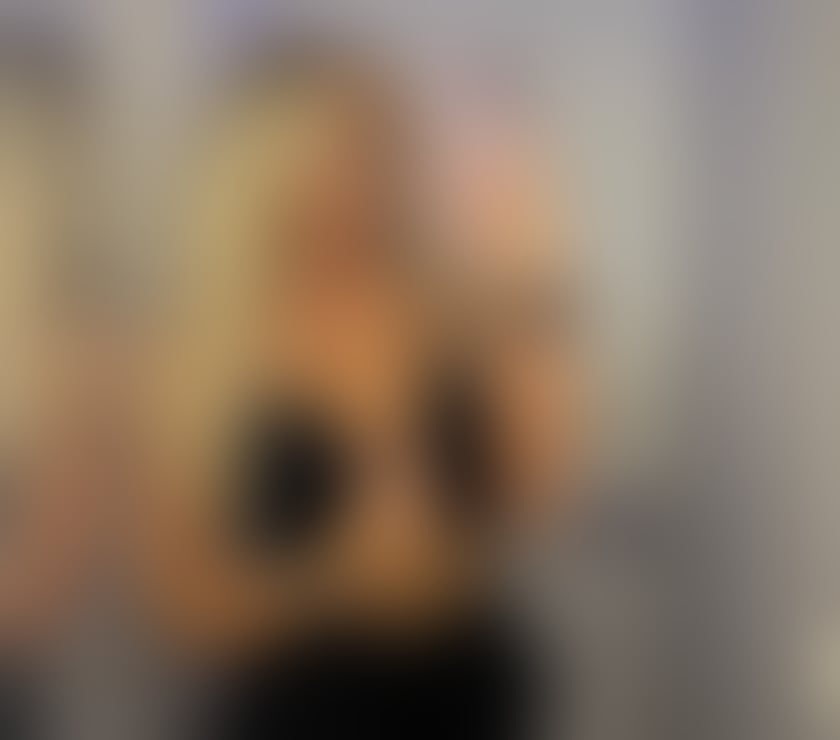 Escorts Stevenage Town Centre Stevenage - Photos for Emma💯GENUINE📷PARTY GIRL🍾🥂ONLY OUTCALL
