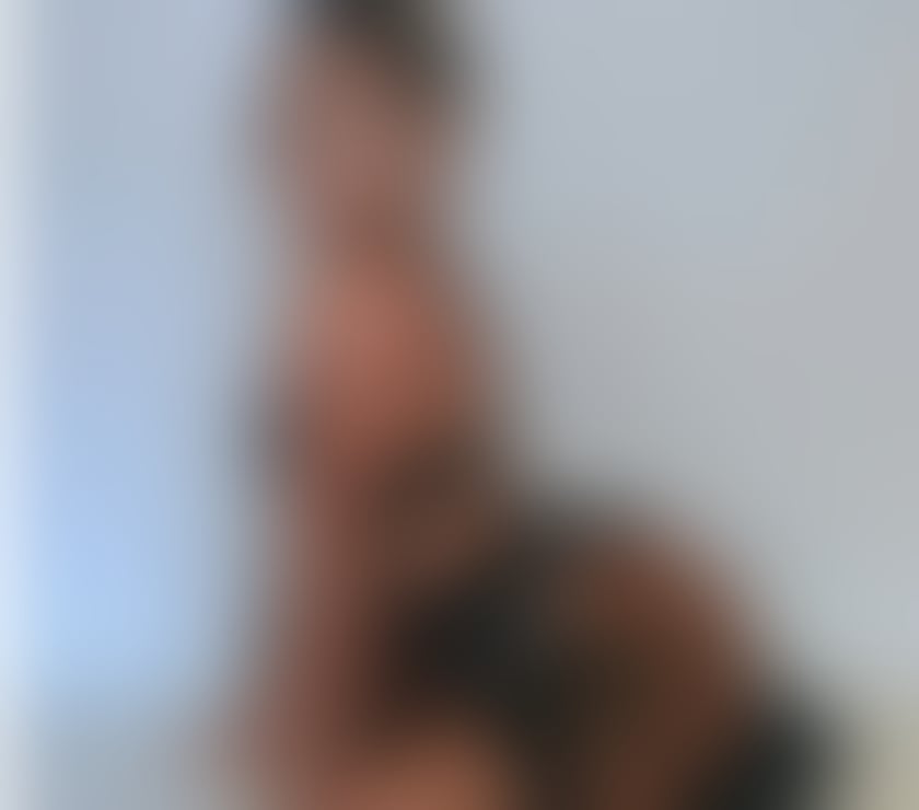 Escorts Lancashire West Lancashire - Photos for PETITE BLONDE GIRL💋🔥PARTY A NIGHT🍾