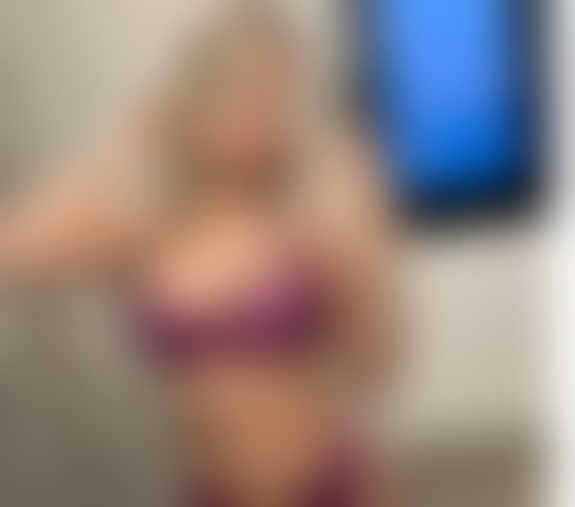 Escorts Dorset Bournemouth, Christchurch and Poole - Photos for ❤️🤍Mira New Town Outcall Incall❤️🤍