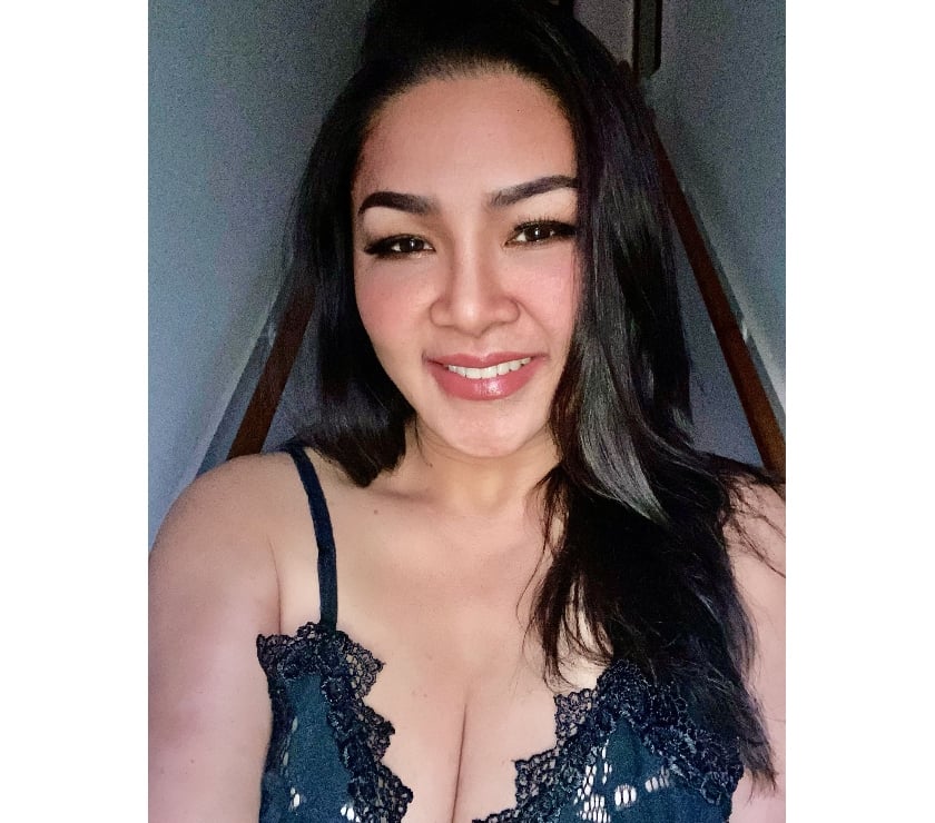 Escorts Lancashire Burnley - Photos for Naughty and Sexy THAI SIERA - New and eager - 100% me!