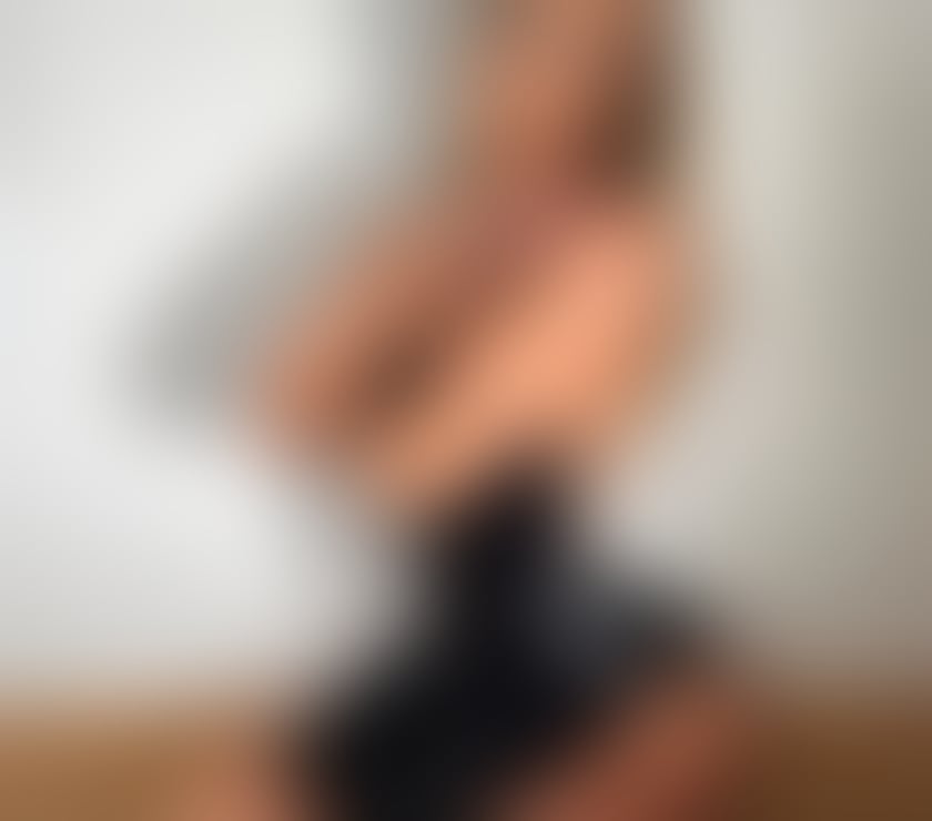 Escorts Lancashire Preston - Photos for Hiya I’m Zoe hoping to cu soon xxxxx