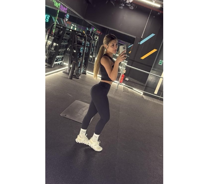  Escorts Edinburgh Edinburgh - Photos for CARLA🔥100% Real 🌹FIT BODY🦋BEST PARTYGIRL🔥🌸