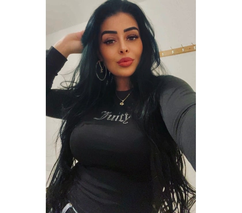 Escorts Harrow Town Centre Harrow - Photos for 👸🏻ZAFIRA SWEET LIKE HONEY🍯🐝