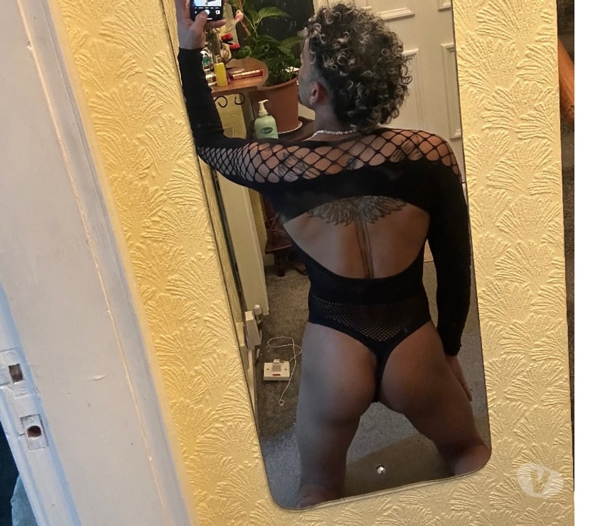  Gay massage Leicestershire Leicester - Photos for Alan vers (26 year) 07884253112