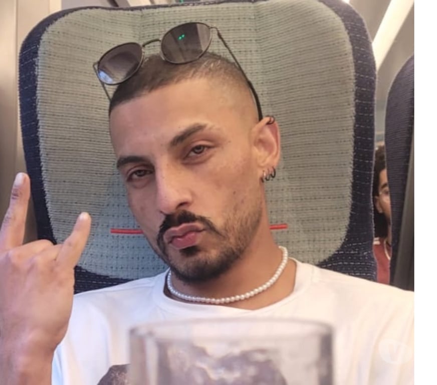  Gay massage West Midlands Birmingham - Photos for Alan vers btm 07884253112