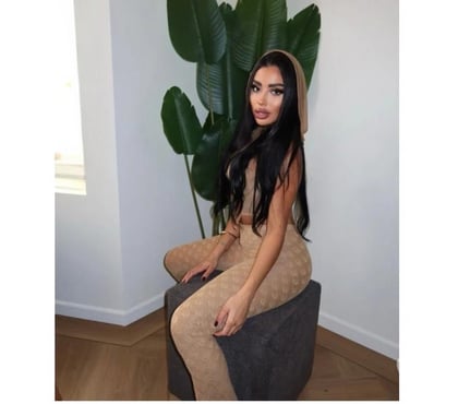 Escorts & Erotic Massage Birmingham City Centre Birmingham - Photos for ONLY OUTCALL🫣🥵