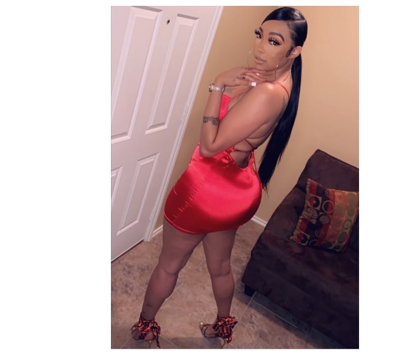 Trans Escorts East London Canning Town - East London - Photos for LUANA BRAZILIAN BEST GIRLFRIEND EXPERIENCEโ
๐