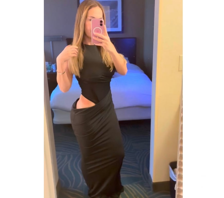Escorts Merseyside Saint Helens - Photos for 🔥CLASSY HORNY MATURE 💯 PARTY GIRL