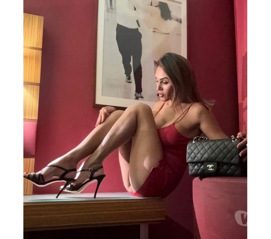 Escorts Somerset Yeovil - Somerset - Photos for 🇮🇹Rebecca 🍆🍑 FULL SERVICE PARTY GIRL