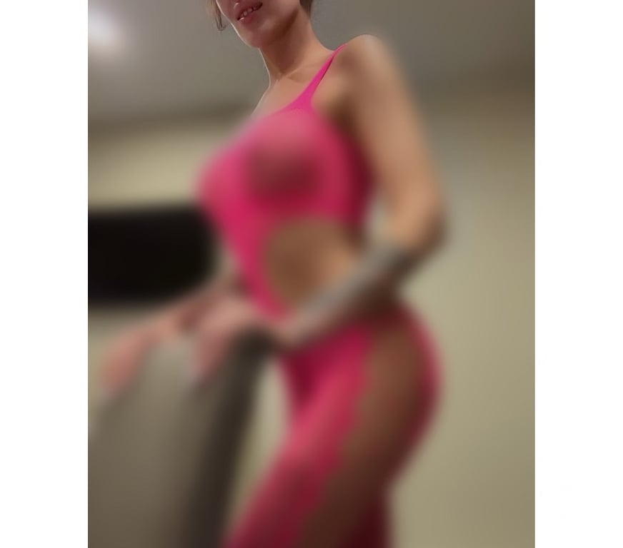 Escorts North West London Mill Hill - North West London - Photos for REGINA QUEEN 💎 💋 F. KISSING 💦 CIM INCLUDED