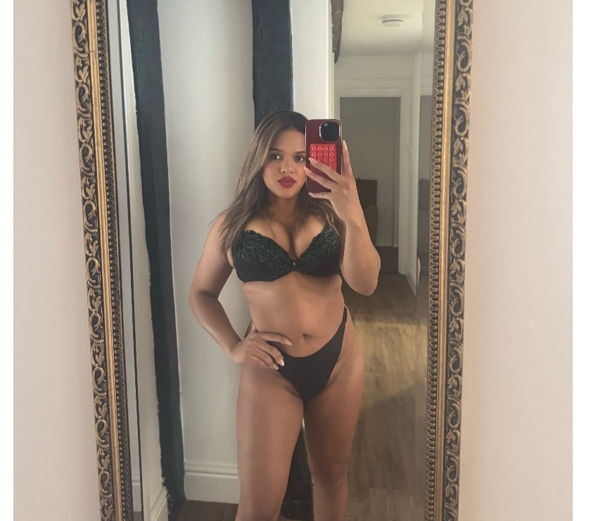 Escorts Suffolk Ipswich - Photos for Kelly new in town 100% real party girl