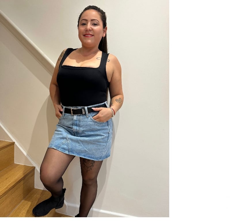 Escorts West London Hounslow - Photos for Maya Sweet party girl!