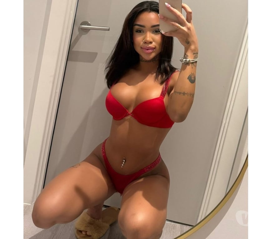 Escorts Greater Manchester Manchester - Photos for Lara Hot Brazilian – New in town