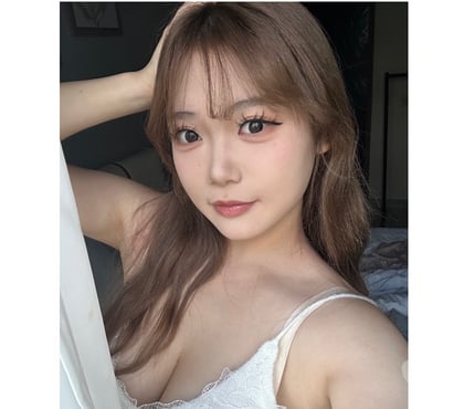 Horny Escorts & Erotic Massage Redhill Business Park Stafford - Photos for 🔞NEW DUO😘 Hottest Asian in Town🍑BEST GFE🍑ST16