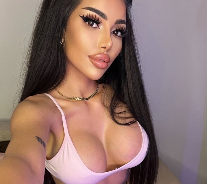 Escorts Lancashire Preston - Photos for Christine – Elegant, Flirty & Ready to Excite ✨Party💯