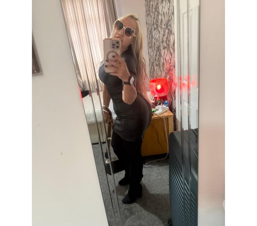 Escorts Tyne and Wear Gateshead - Photos for Stella π§π· Girl Party πΊπ The Best