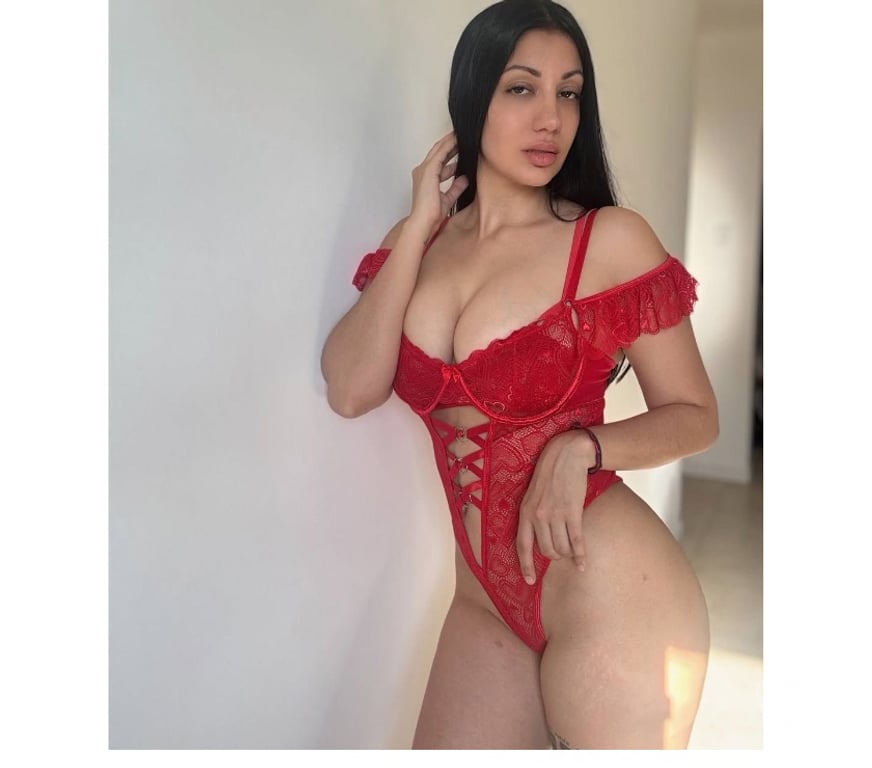 Escorts Greater Manchester Manchester - Photos for Sara Hot Brazilian Beauty – Sensual & Discreet