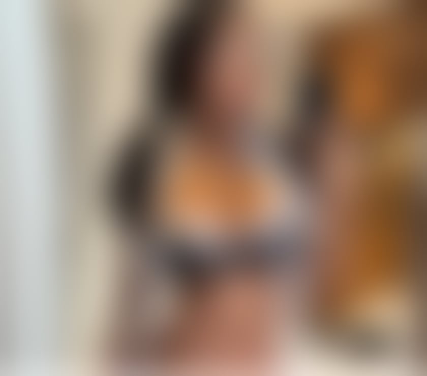 Escorts Cardiff City Centre Cardiff - Photos for Thailand 🇹🇭 1 week only