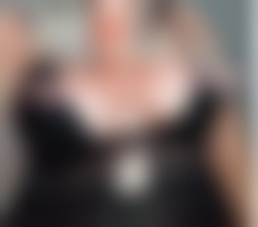 Escorts Somerset Bridgwater - Somerset - Photos for Curvy, Busty and Sophisticated