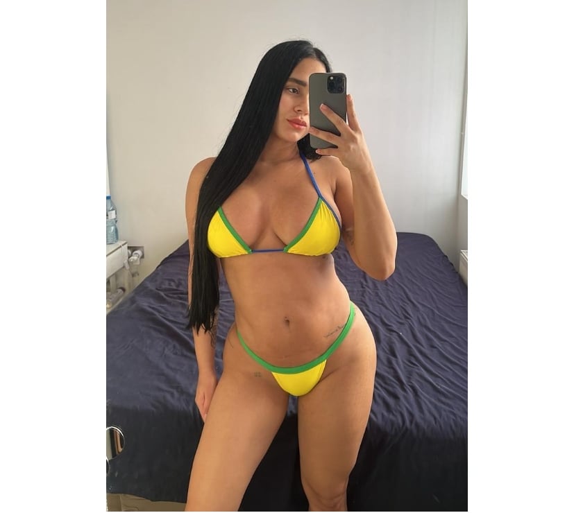 Photos for Discover the unforgettable! 🔞 Lara 🔞 😈 HARROW HA2