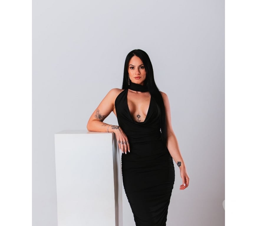 Escorts North West London Harrow - Photos for Discover the unforgettable! 🔞 Flavia 🔞 😈 HARROW HA2