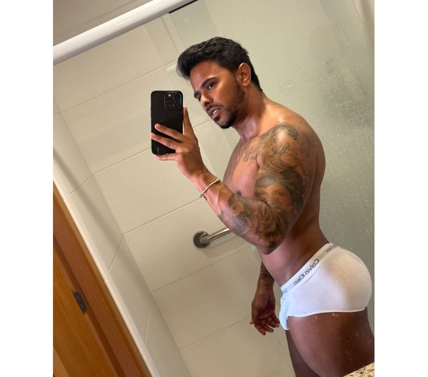 Gay massage Greater Manchester Bolton - Photos for LEONARDO BRAZILIAN FULL SERVICE