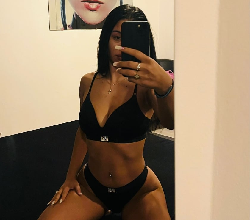 Escorts Lancashire Preston - Photos for Rossa hot only 2 days in town