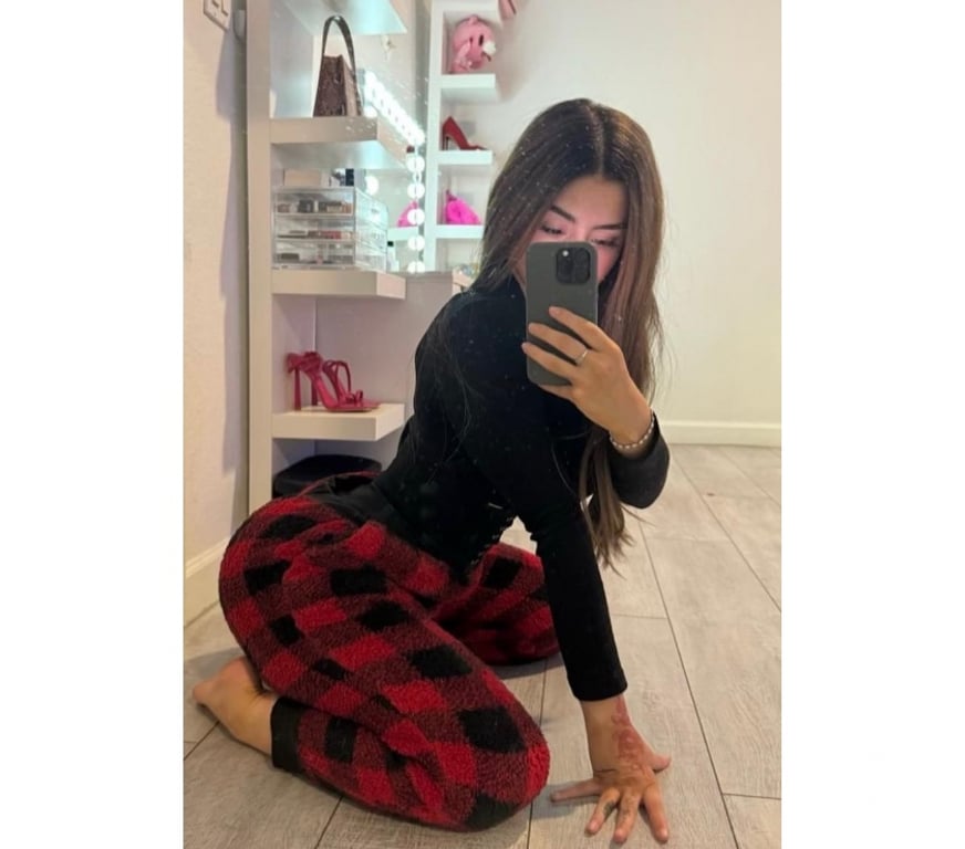 Escorts Warwickshire Warwick - Photos for SURREAL SUZY🔥PARTY BRAZILIAN😈THE BEST OWO