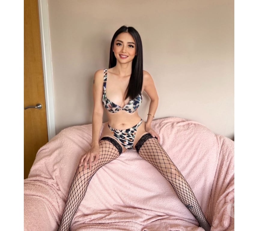 Escorts Cheshire East Wilmslow - Cheshire East - Photos for Hot Thai Girl Best OWO 👑No Rush 🫦