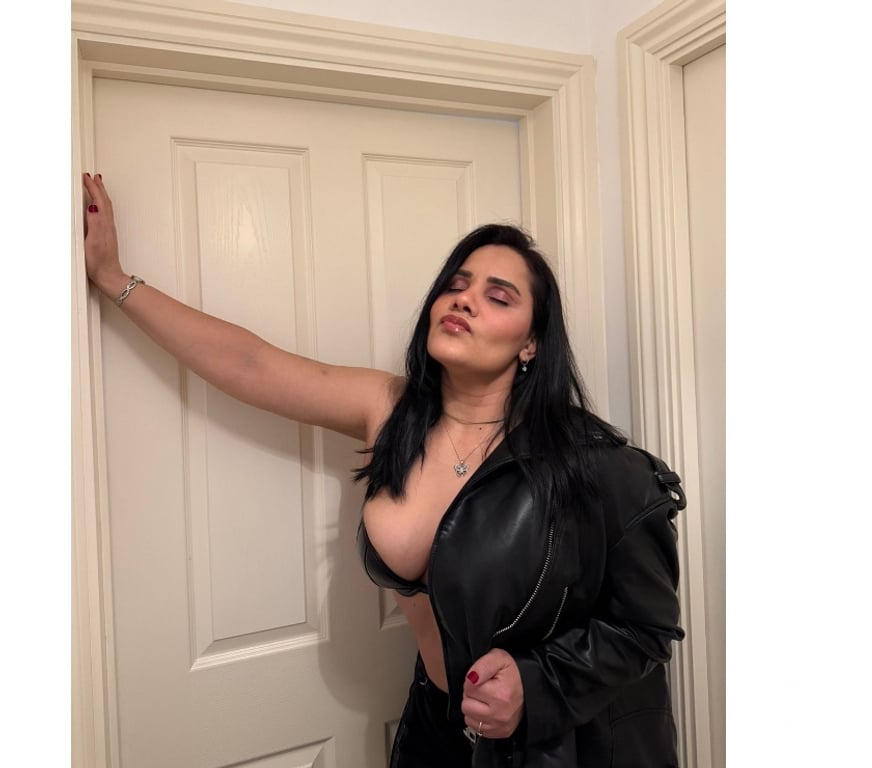 Escorts Hampshire Portsmouth - Photos for ✨🌹Paolla Brazilian🌹✨🥂PartyGirl🥂🔥🫦💦