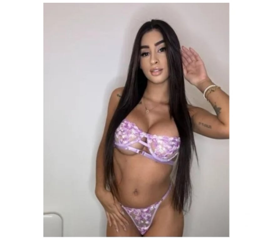 Escorts South East London Woolwich - South East London - Photos for Sexy 🔥latina Tanya party girl 🍾