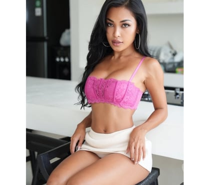 Escorts Bolton City Centre Bolton - Photos for Carol🌸HOT GIRL 🔥 ATTRACTIVE🥰 REAL ⭐️ PARTY 🍭