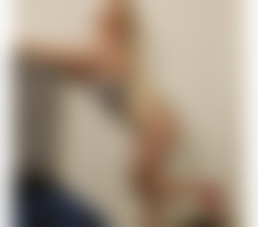 Escorts Leicestershire Leicester - Photos for Romantic Women 42 yers old confirmation whatsapp video