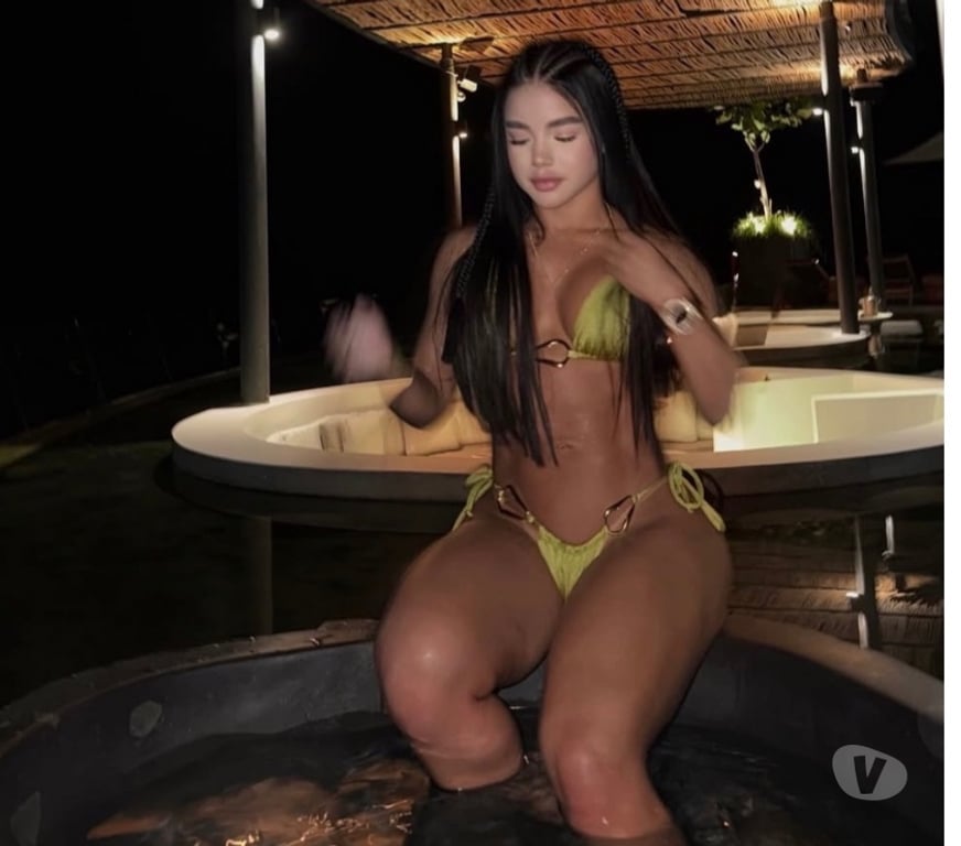 Escorts South East London Bromley - Photos for Darle PARTY GIRL 🔝BEST BRUNETTE IN TOWN