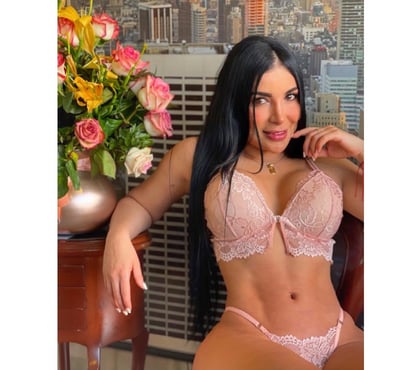 Escort Yeading West London - Photos for New💦 🍑🫦HOT CURVY PARTY-GIRL🥂STRAPON TOYS🍭